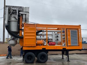 Vacuum Truck, Specialized Equipment for Reactor Catalyst Handling